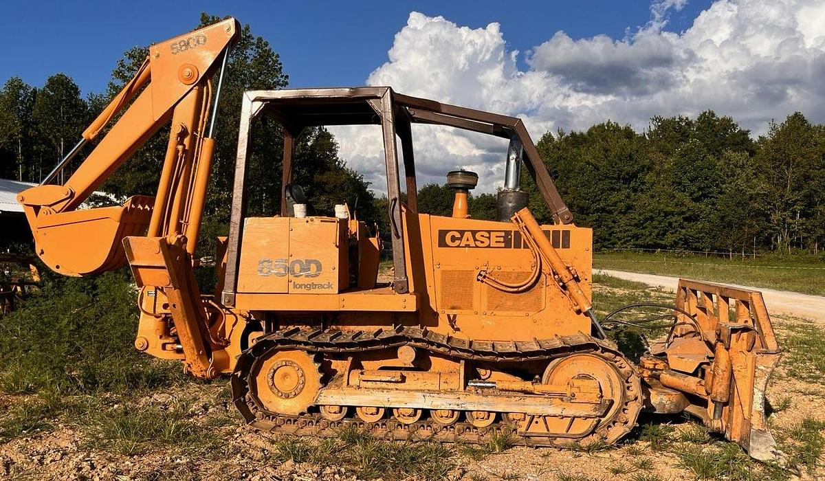 Used 850D Case Dozer Backhoe