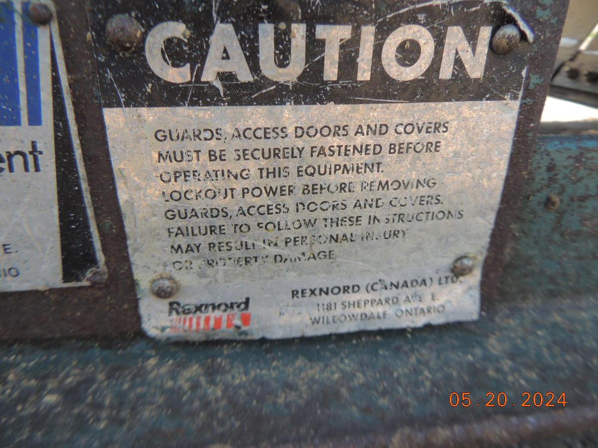 Used Vibrating Conveyor