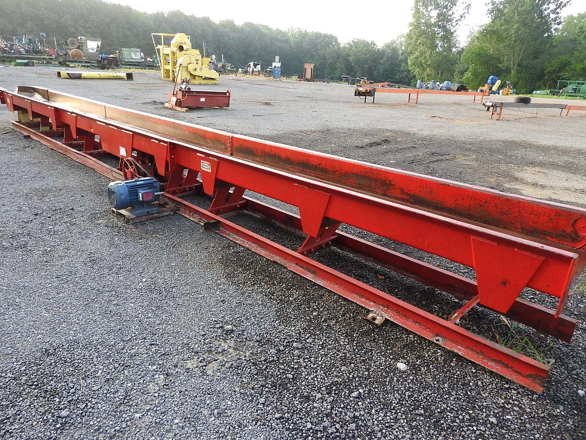 Used Vibrating Conveyor