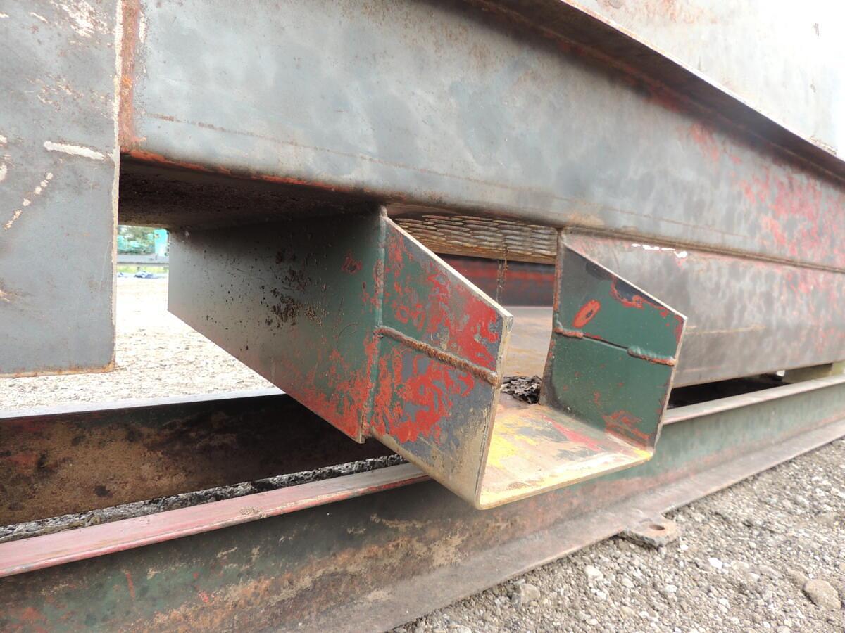 Used Vibrating conveyor