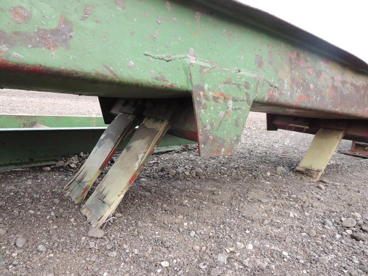 Used Vibrating conveyor
