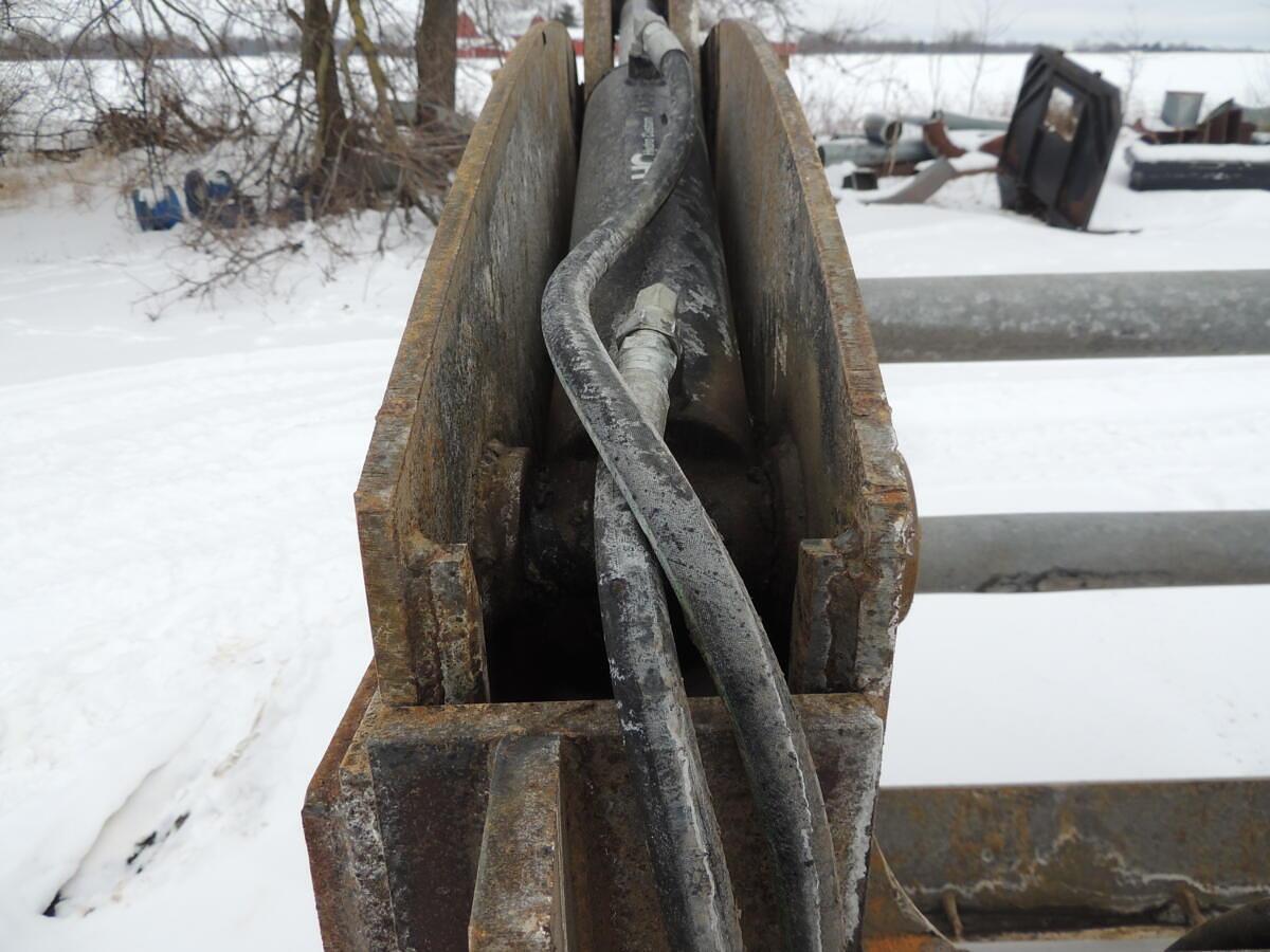 Used Grapple forks