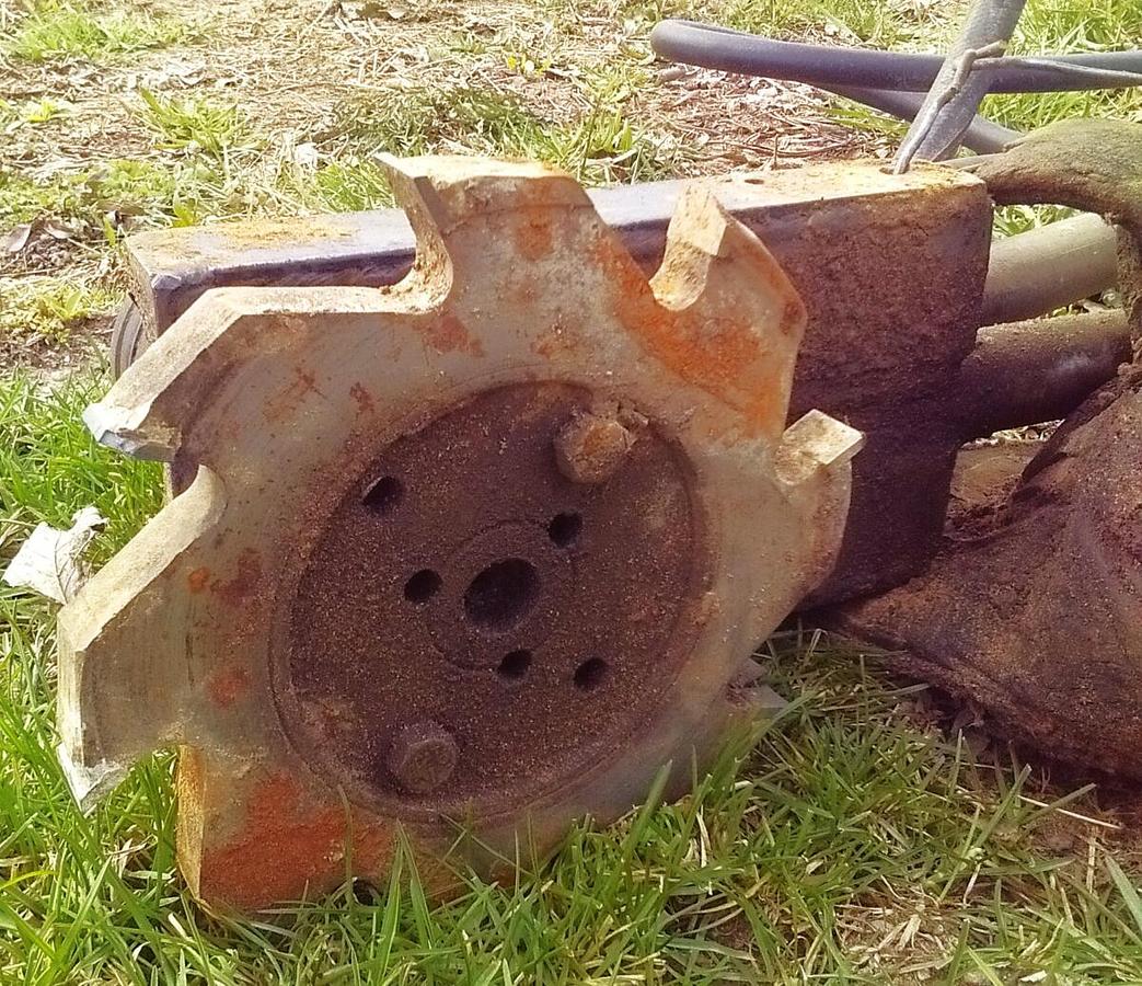 Used Mud Saw