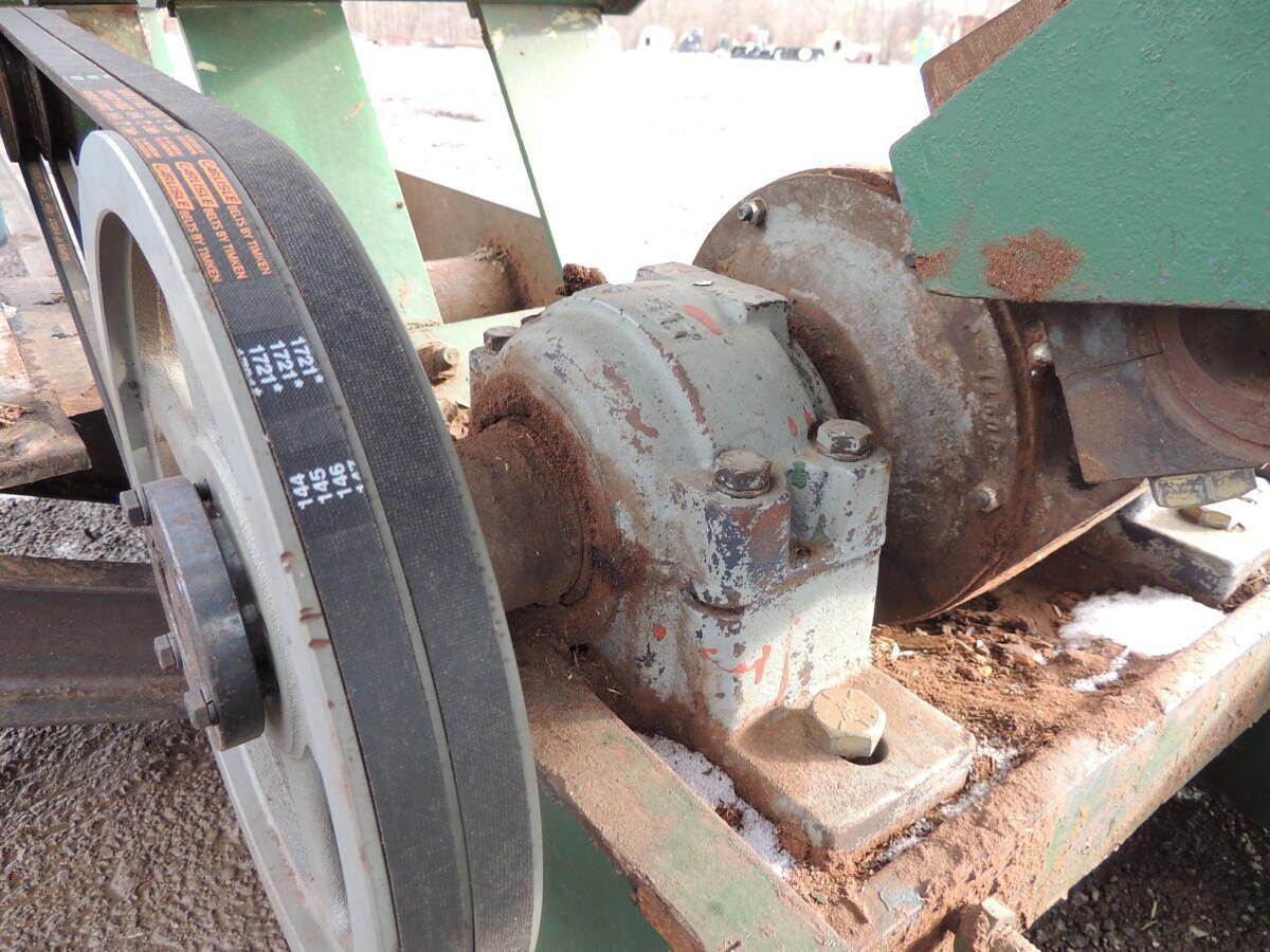 Used Vibrating conveyor