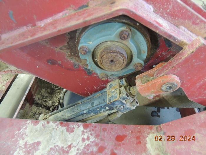 Used Mellott 7 Log Turner