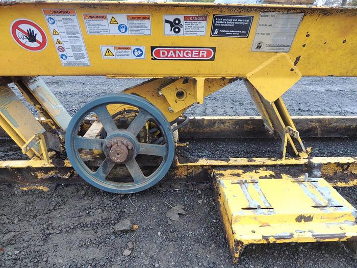 Used Vibrating Conveyor