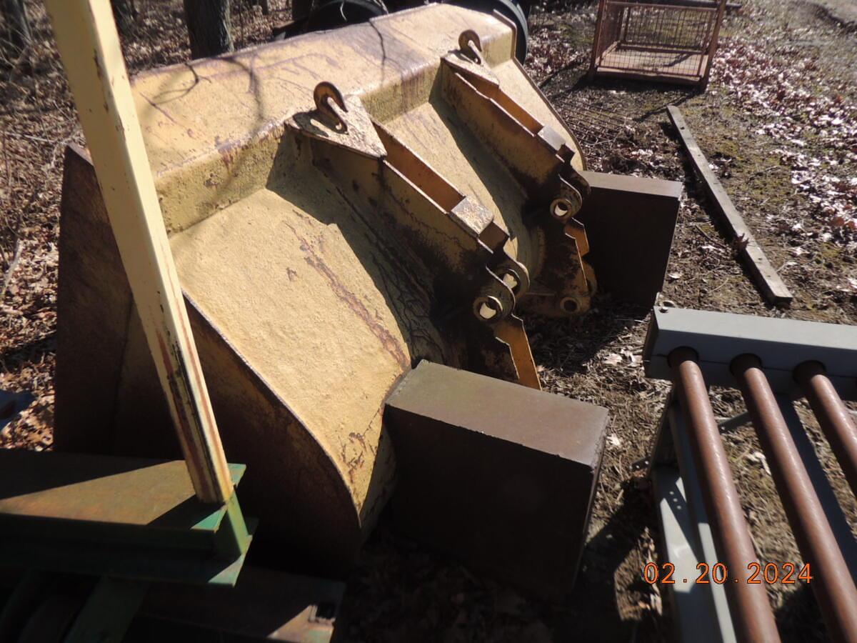 Used Loader bucket