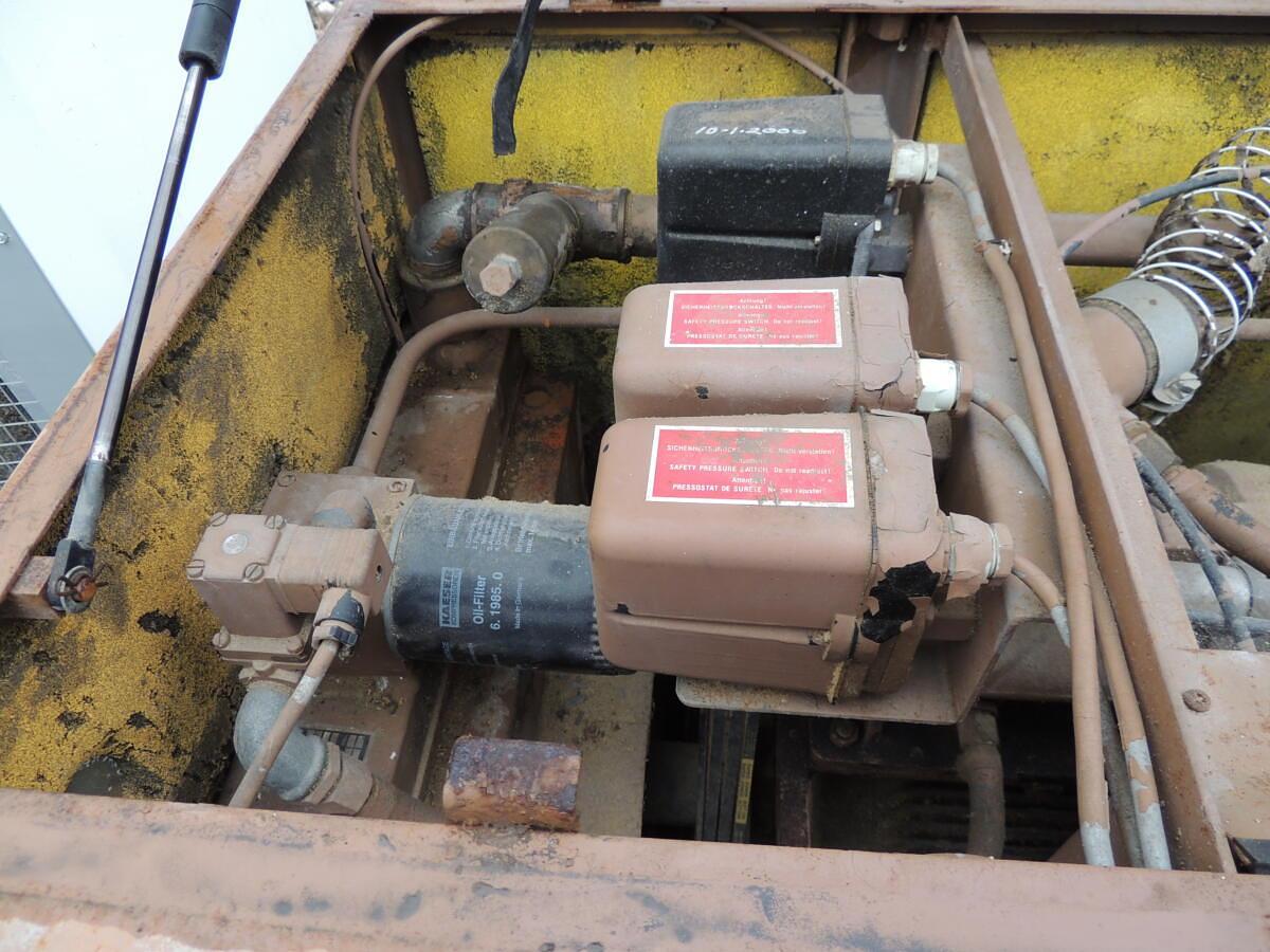 Used Air compressor