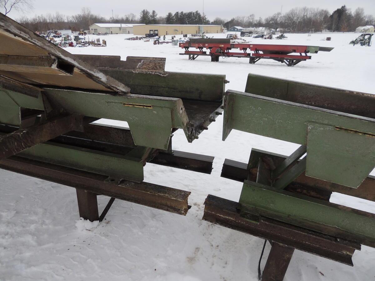 Used Vibrating conveyor