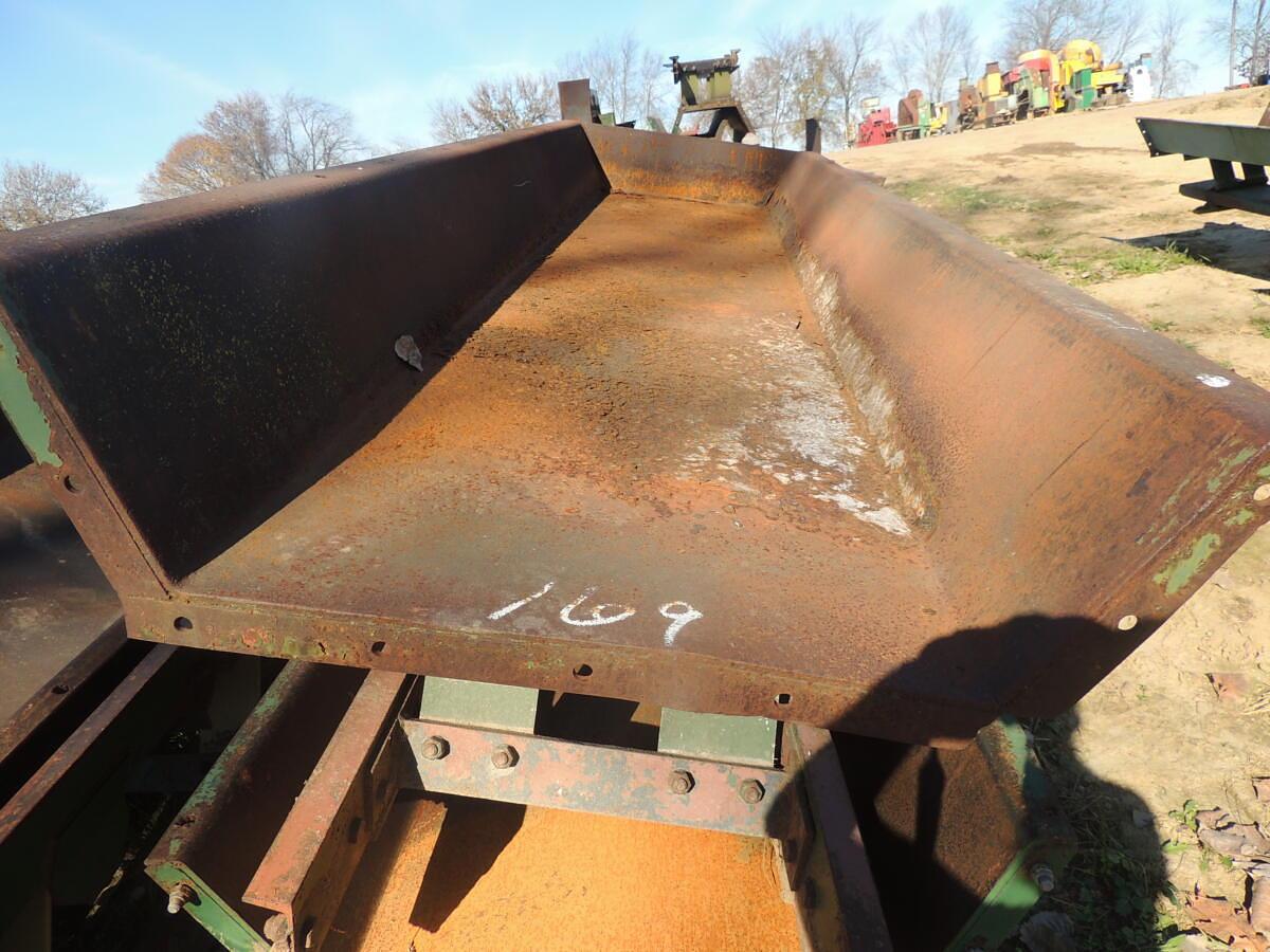 Used Vibrating conveyor