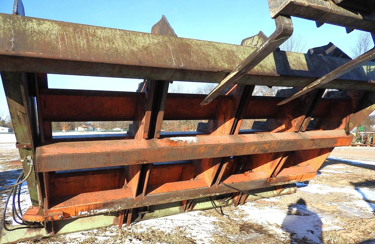 Used Step Feeder