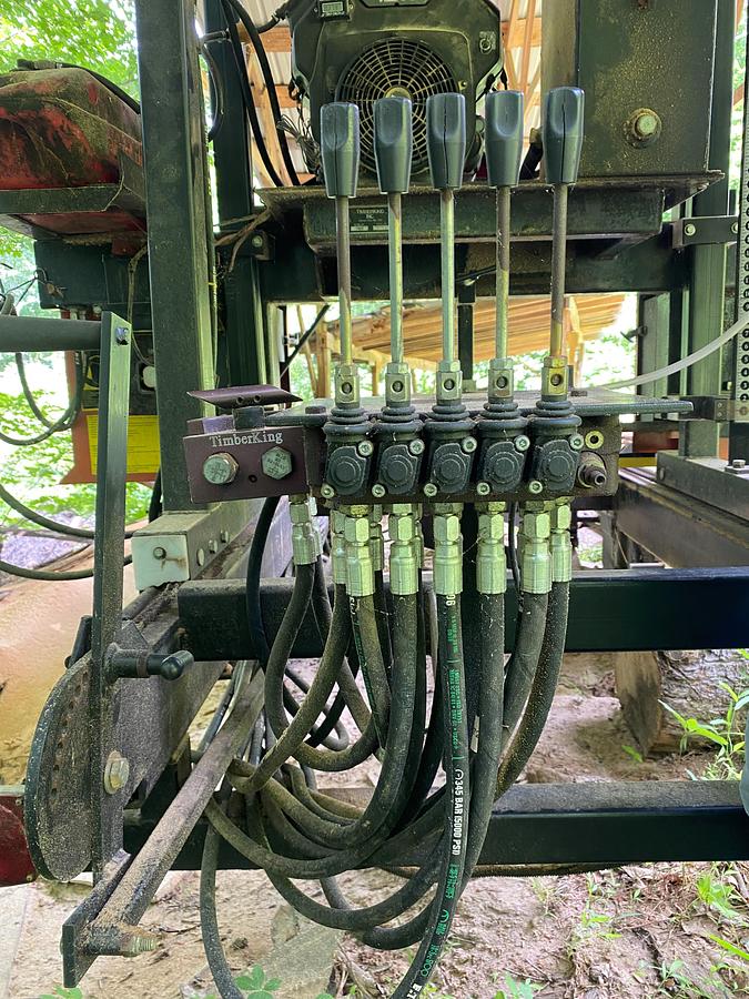 Used 2007 TimberKing 1600