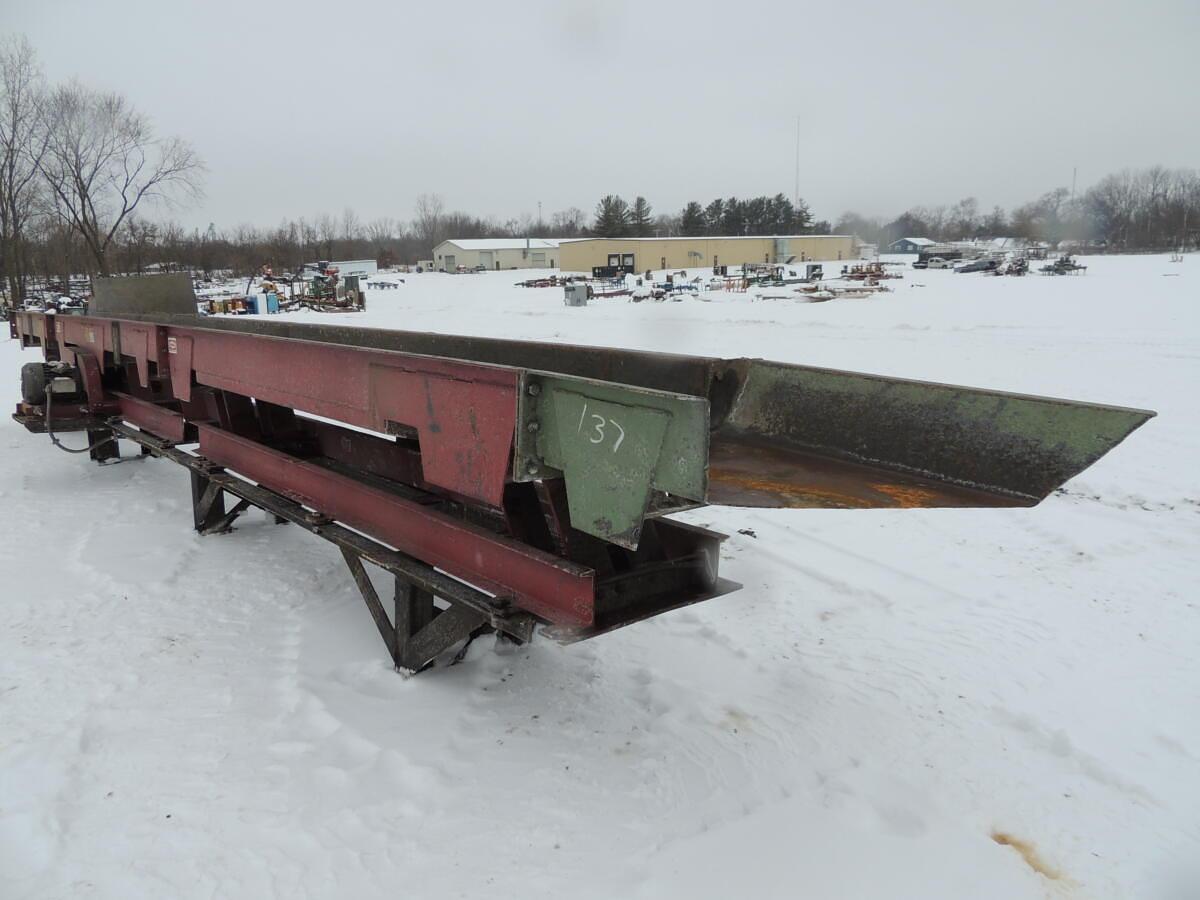Used Vibrating conveyor