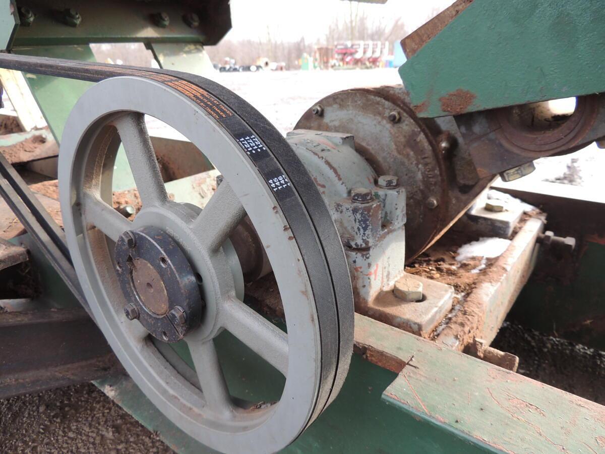 Used Vibrating conveyor