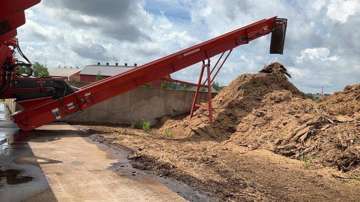 Used Waste Conveyor