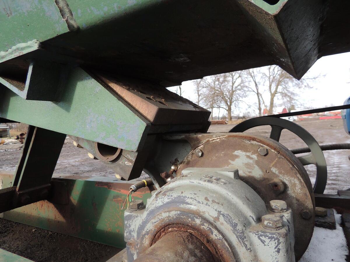 Used Vibrating conveyor