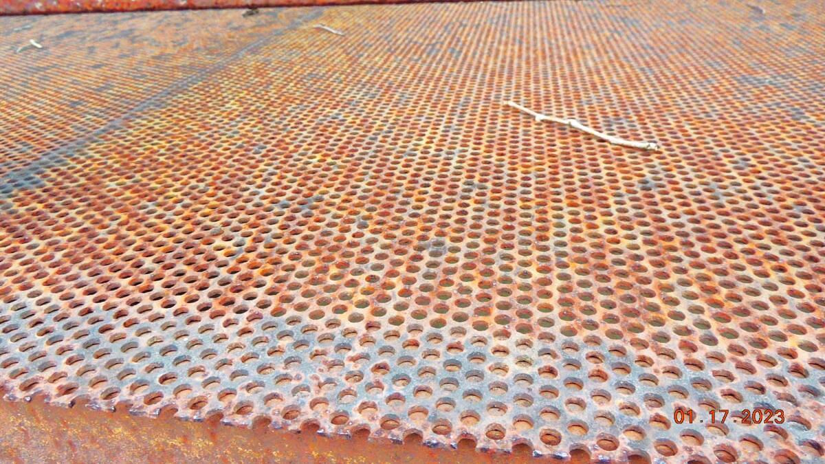 Used Fulghum Shaker Screen