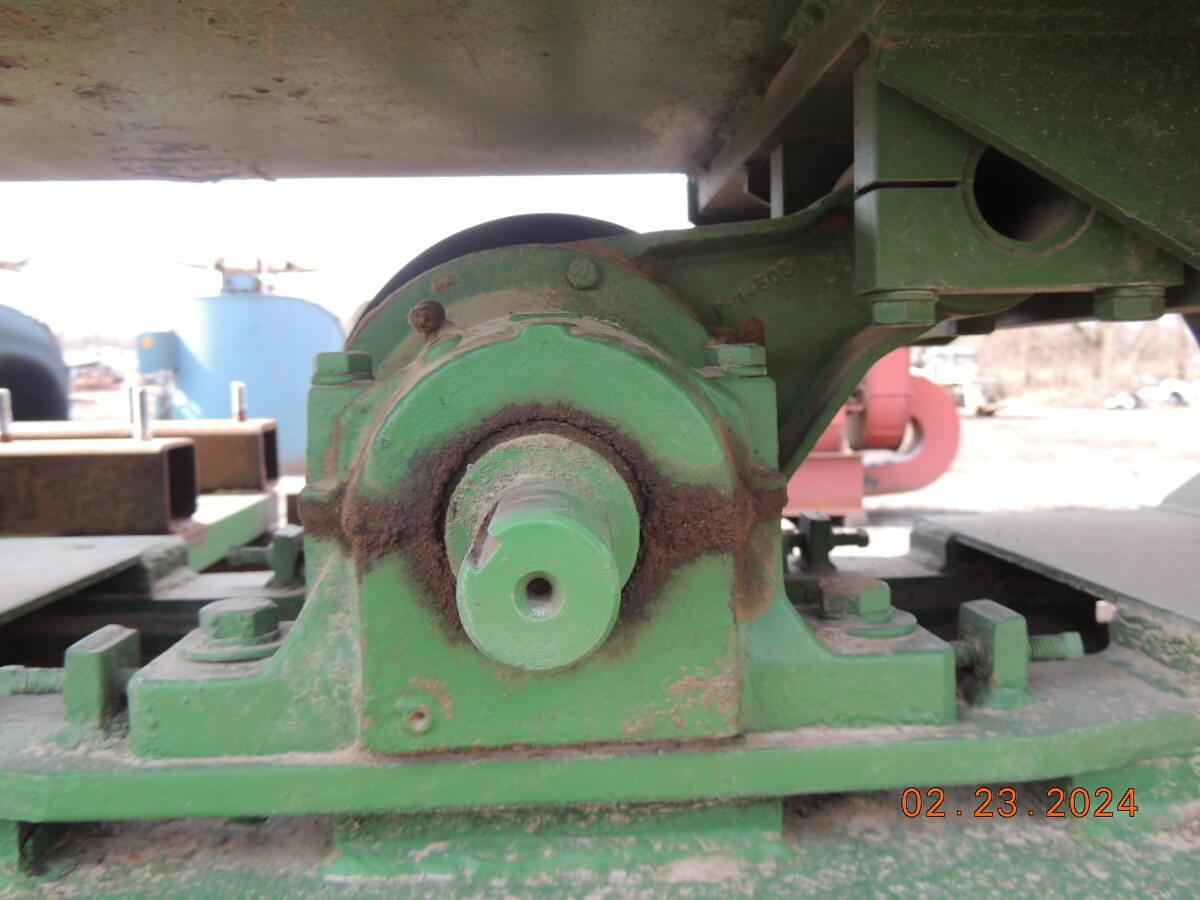 Used Vibrating conveyor