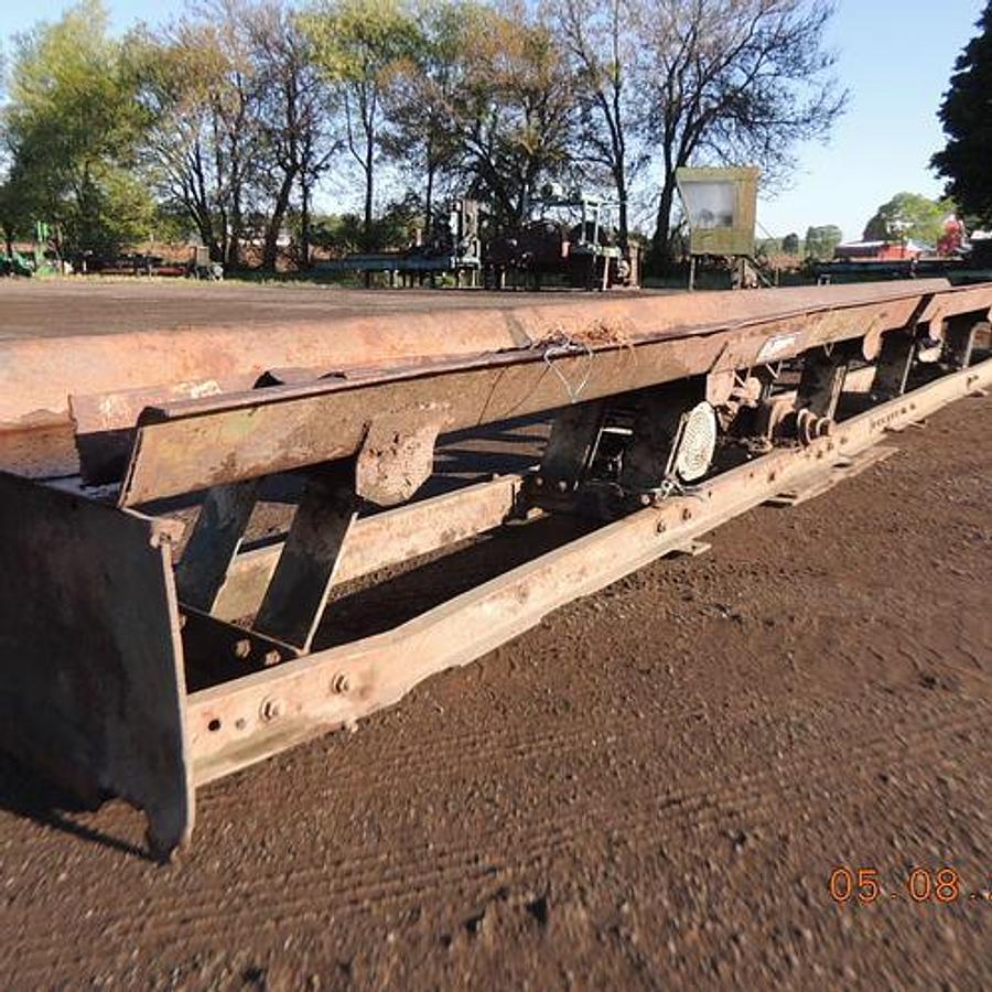 Used Vibrating Conveyor