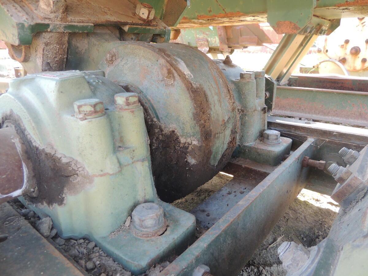 Used Vibrating conveyor