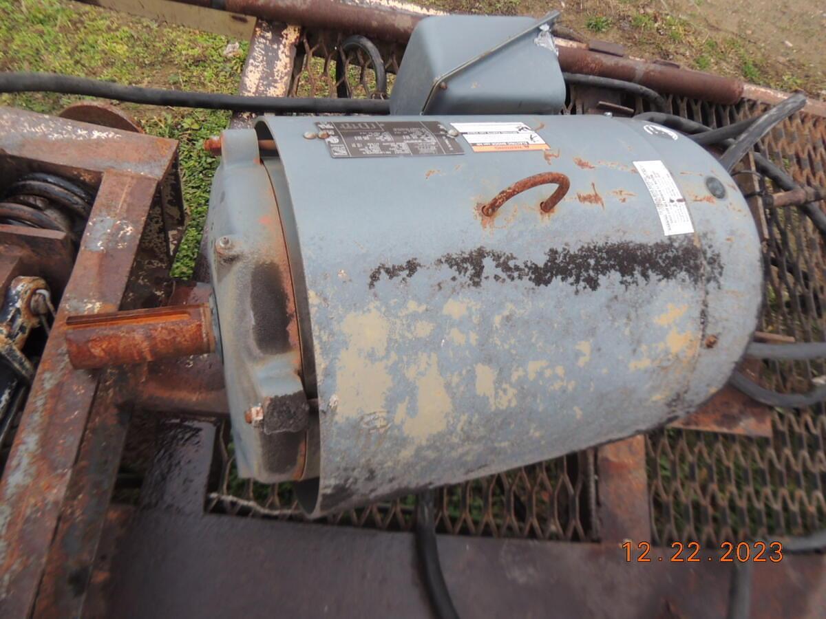 Used Vertical Edger