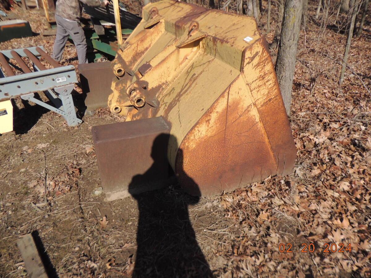 Used Loader bucket