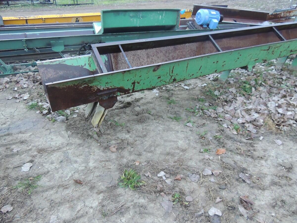 Used Vibrating conveyor