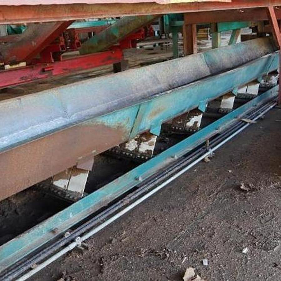 Used Vibrating Conveyor