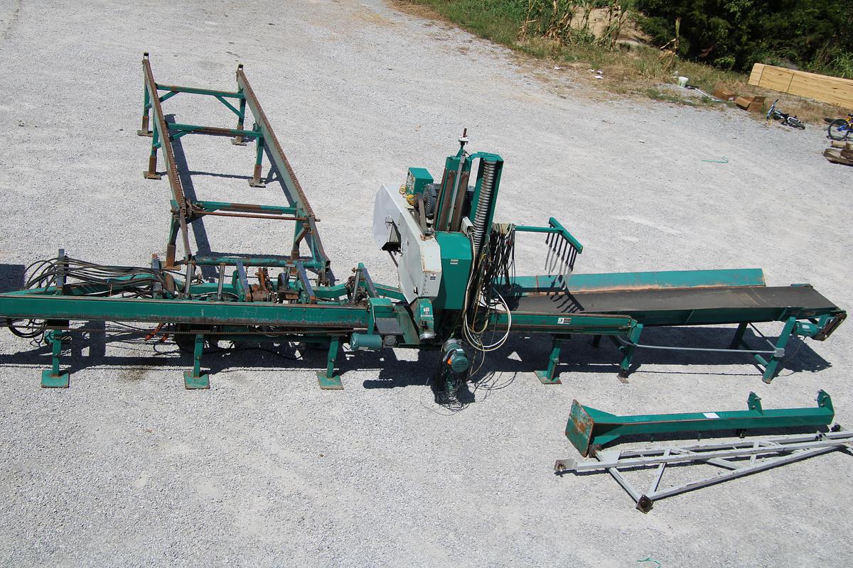 Used LT300 Wood-Mizer Thin Kerf Head Rig w/Cab & Conveyor
