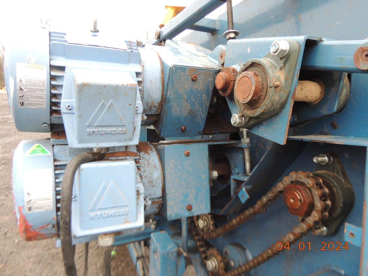 Used Baker Deduster