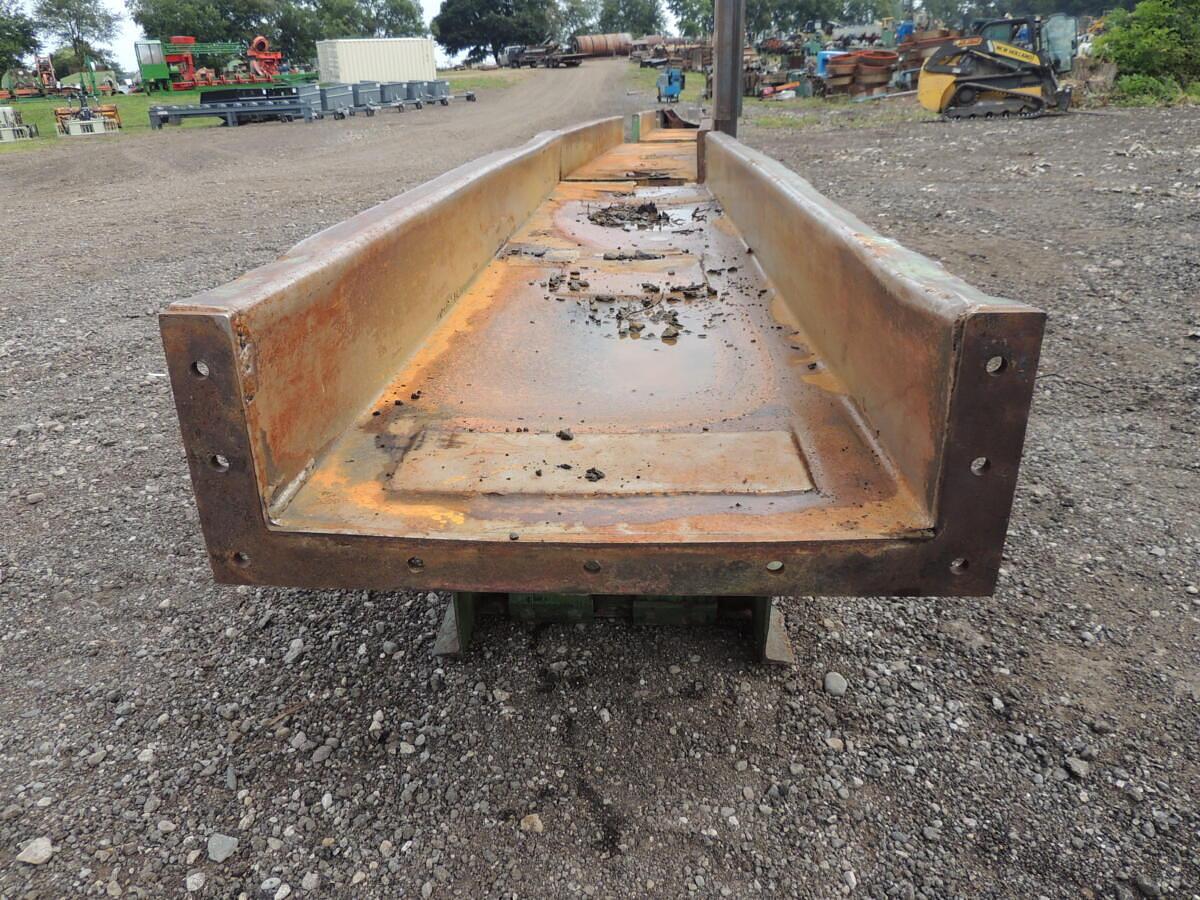 Used Vibrating conveyor