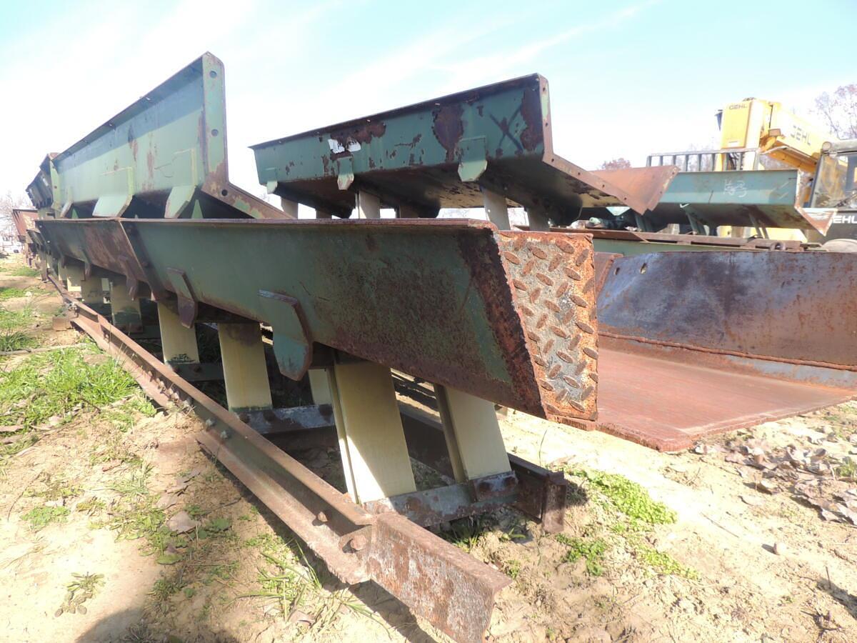 Used Vibrating conveyor