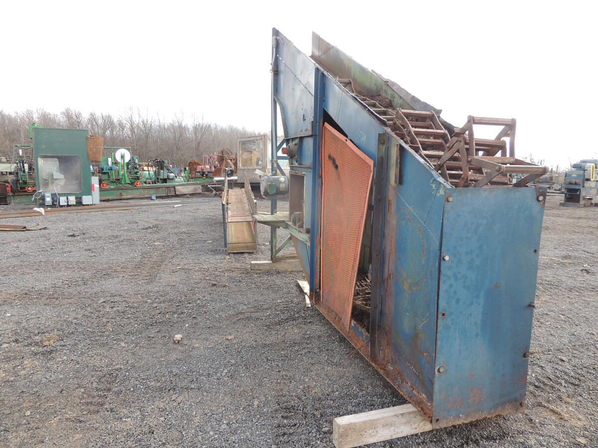 Used waste conveyor