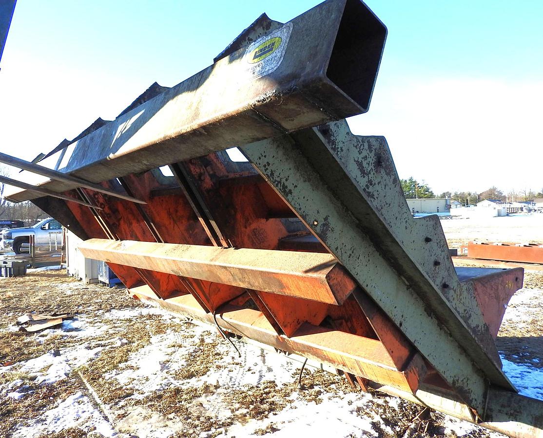 Used Step Feeder