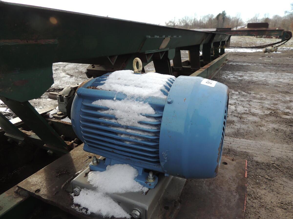 Used Vibrating conveyor