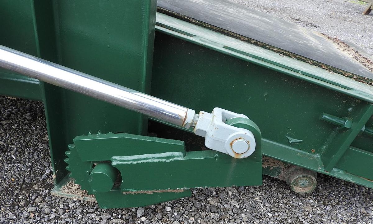 Used Slab Drop Belt