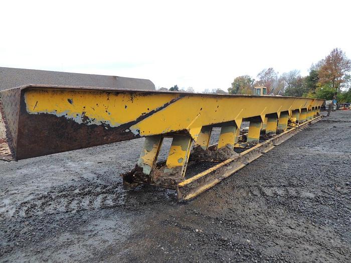 Used Vibrating Conveyor