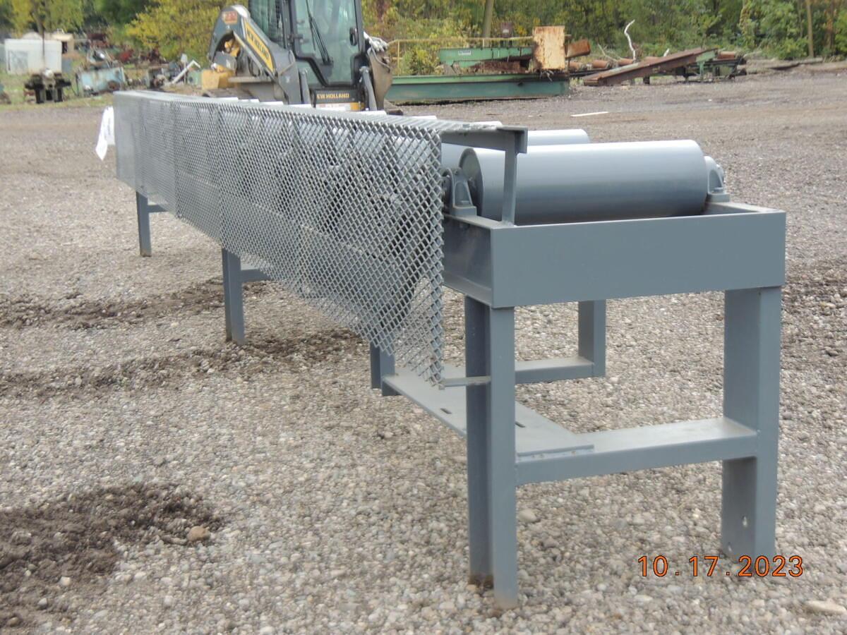 SUPREME MFG ROLLCASE