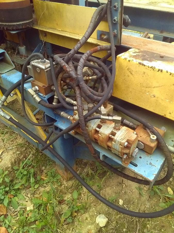 Used Baker 5 head resaw