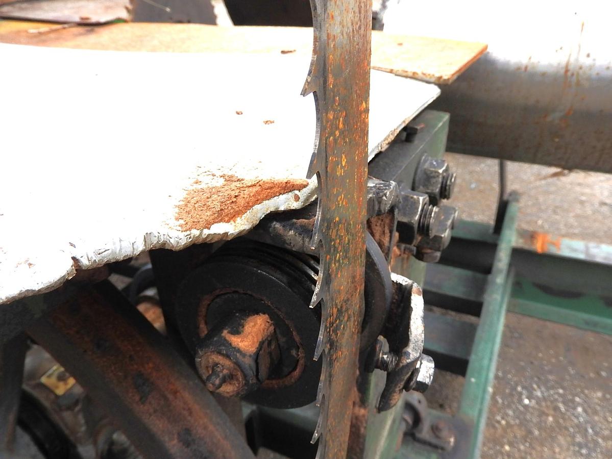 Used Vertical Band Headrig