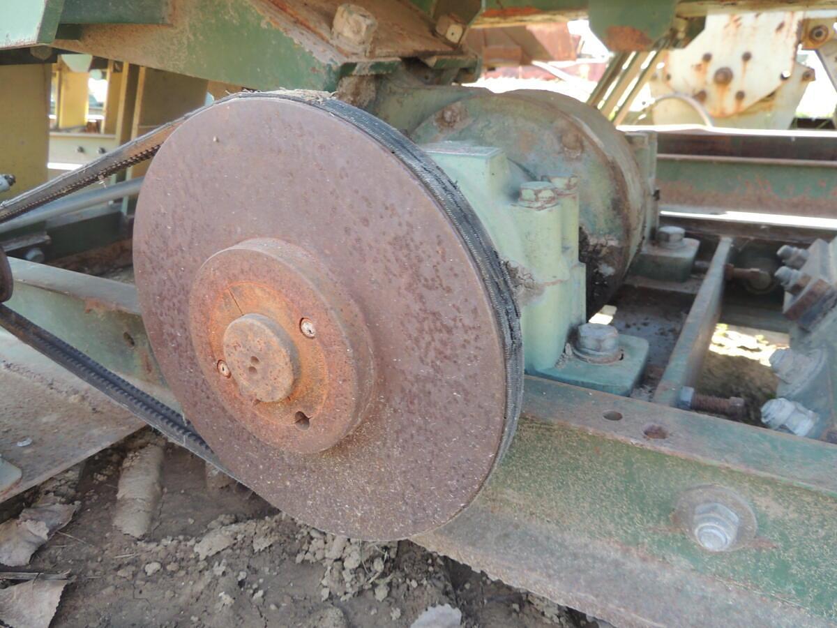 Used Vibrating conveyor