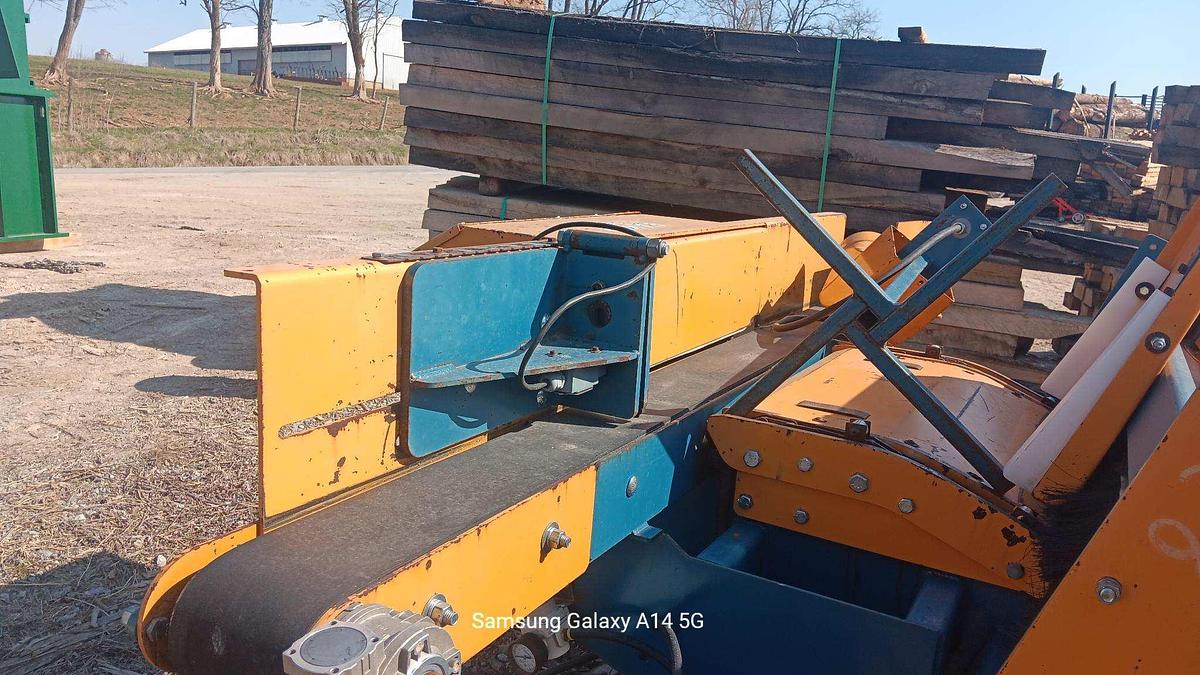 Used Baker Sidewinder Deduster