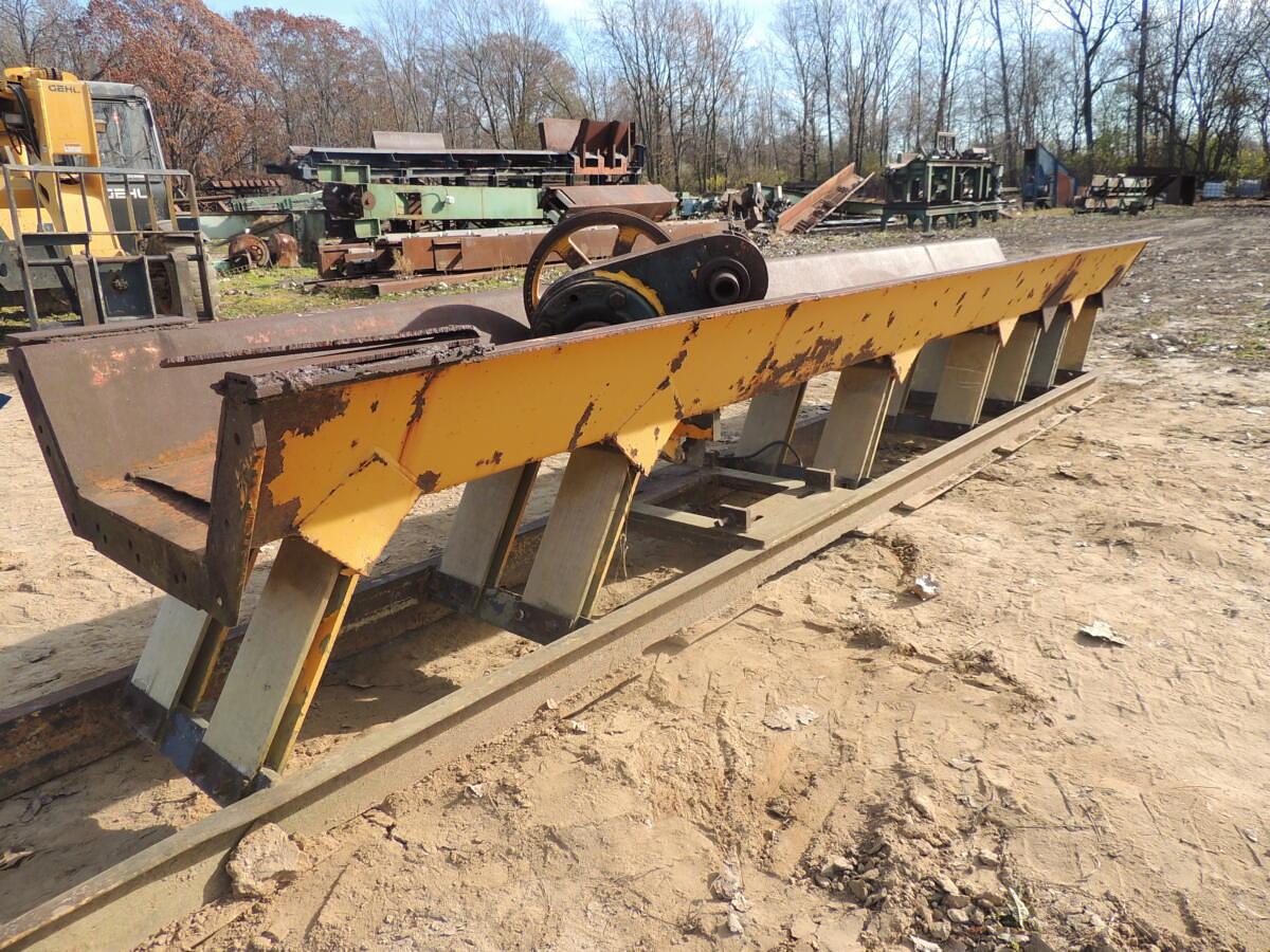 Used Vibrating Conveyor