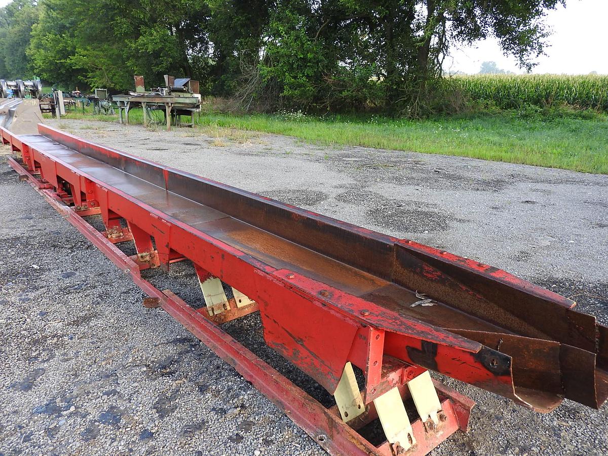 Used Vibrating Conveyor