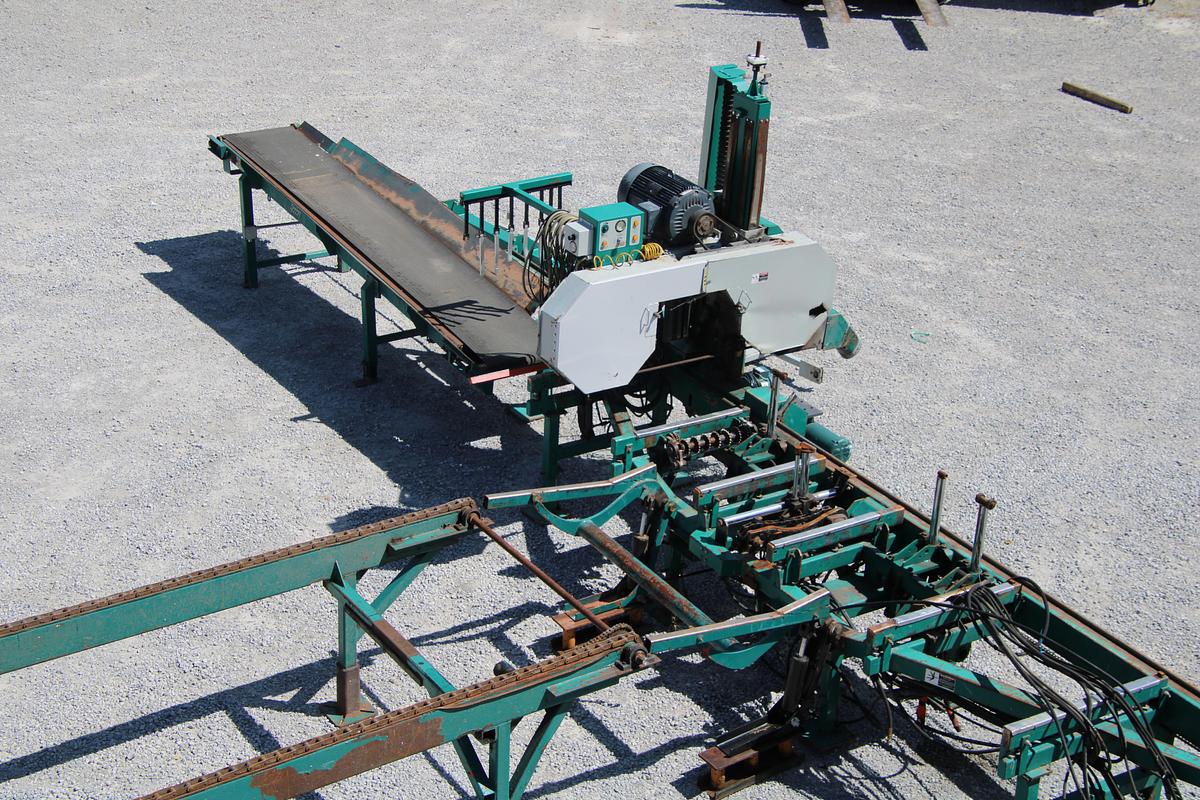 Used LT300 Wood-Mizer Thin Kerf Head Rig w/Cab & Conveyor
