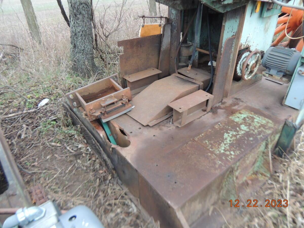 Used SALEM BAND HEADRIG