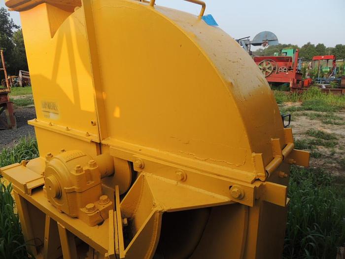 Used Fulghum chipper