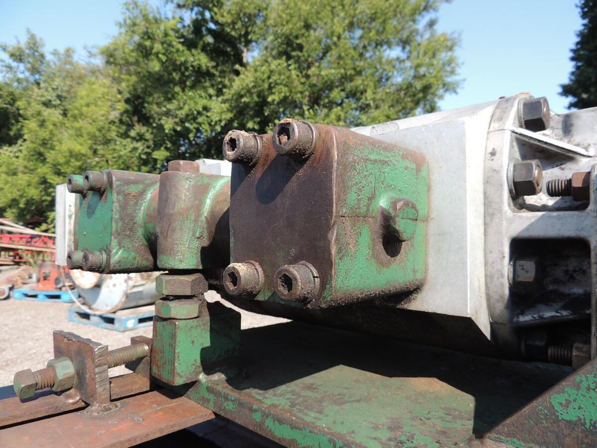 Used Carriage Feed & Drive
