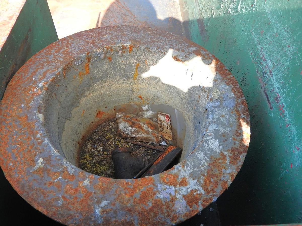 Used Babbit Melting Pot