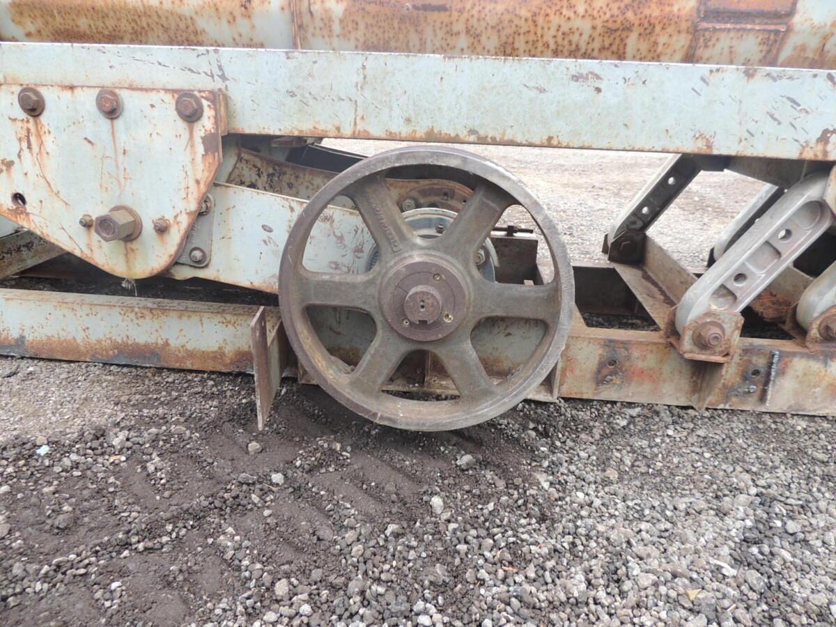Used Vibrating Conveyor